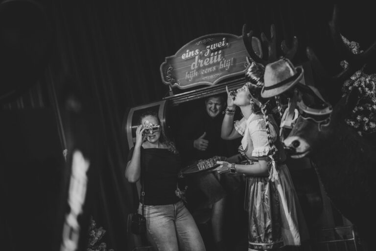 Après-Ski Fabriek – Jongens voor de Sfeer